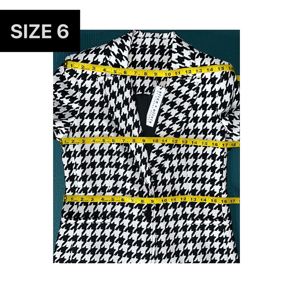 Alice + Olivia Breann Houndstooth Black White Fitted Blazer Jacket - Picture 13 of 17